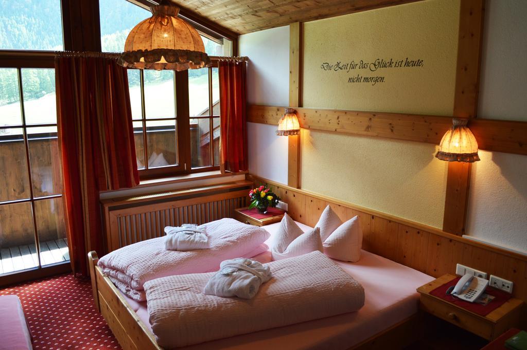 Pension Zur alten Mühle Sölden Habitación foto